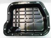 Load image into Gallery viewer, A518 A618 46RH 46RE 47RH 47RE 48RE Transmission Oil Pan 1990 and up with Gasket