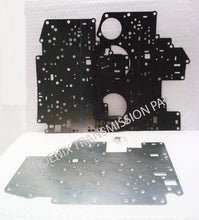 Load image into Gallery viewer, 4R70W 4R75W Transmissions Valve Body Separator Plate 2001 Up with Gasket Set
