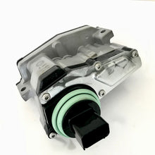 Load image into Gallery viewer, 42RLE NEW OEM UPDATED TRANSMISSION SOLENOID BLOCK NEW
